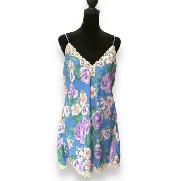 Victoria's Secret Other - Vintage Victoria's Secret 80's/90's Gold Label Deep V Lace Floral Slip Dress